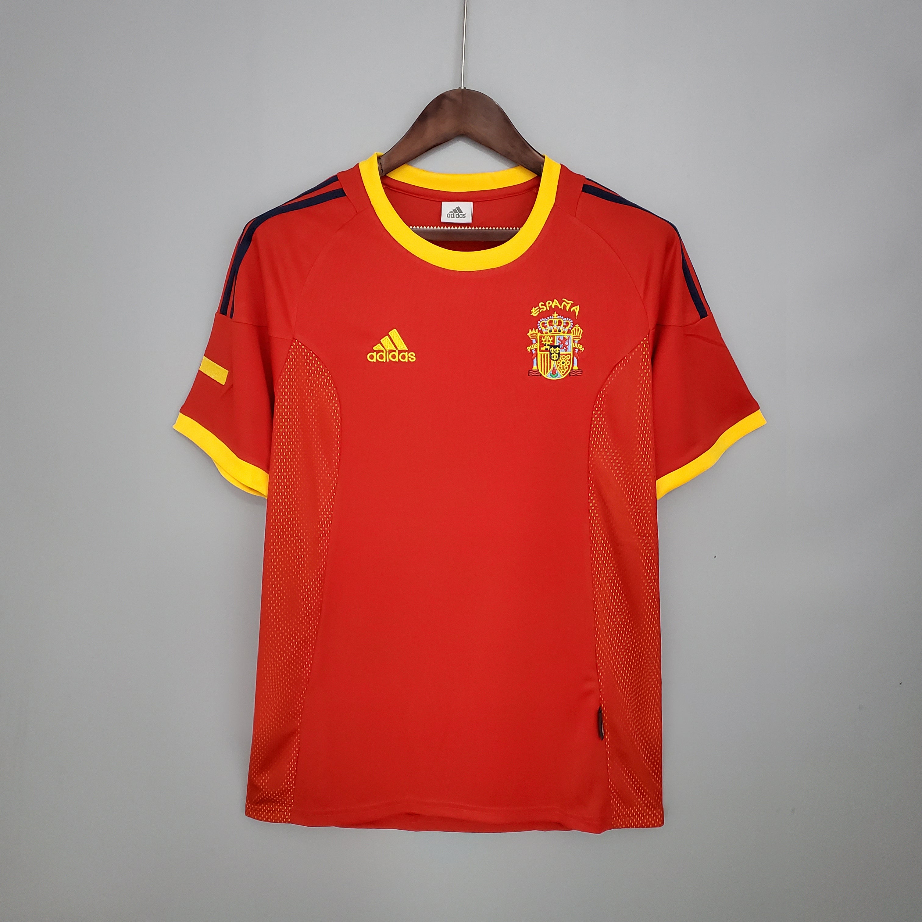 Gratis ESPAÑA l 2002 HOMBRE (RETRO)
